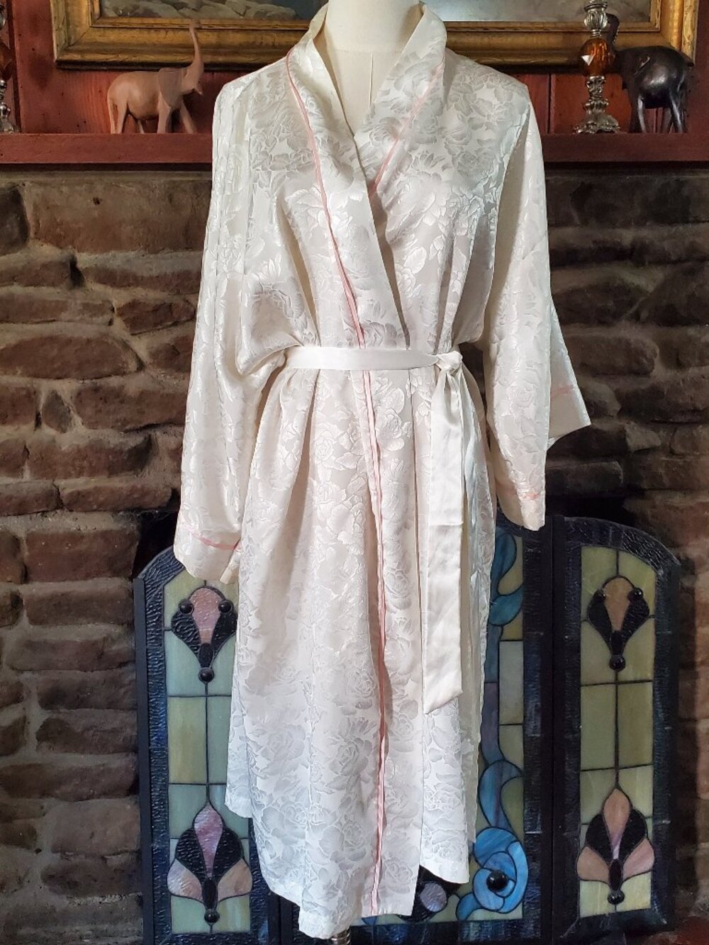 Vtg Victoria Secret Gold Label White Satin Kimono Robe Rose Jacquard OS